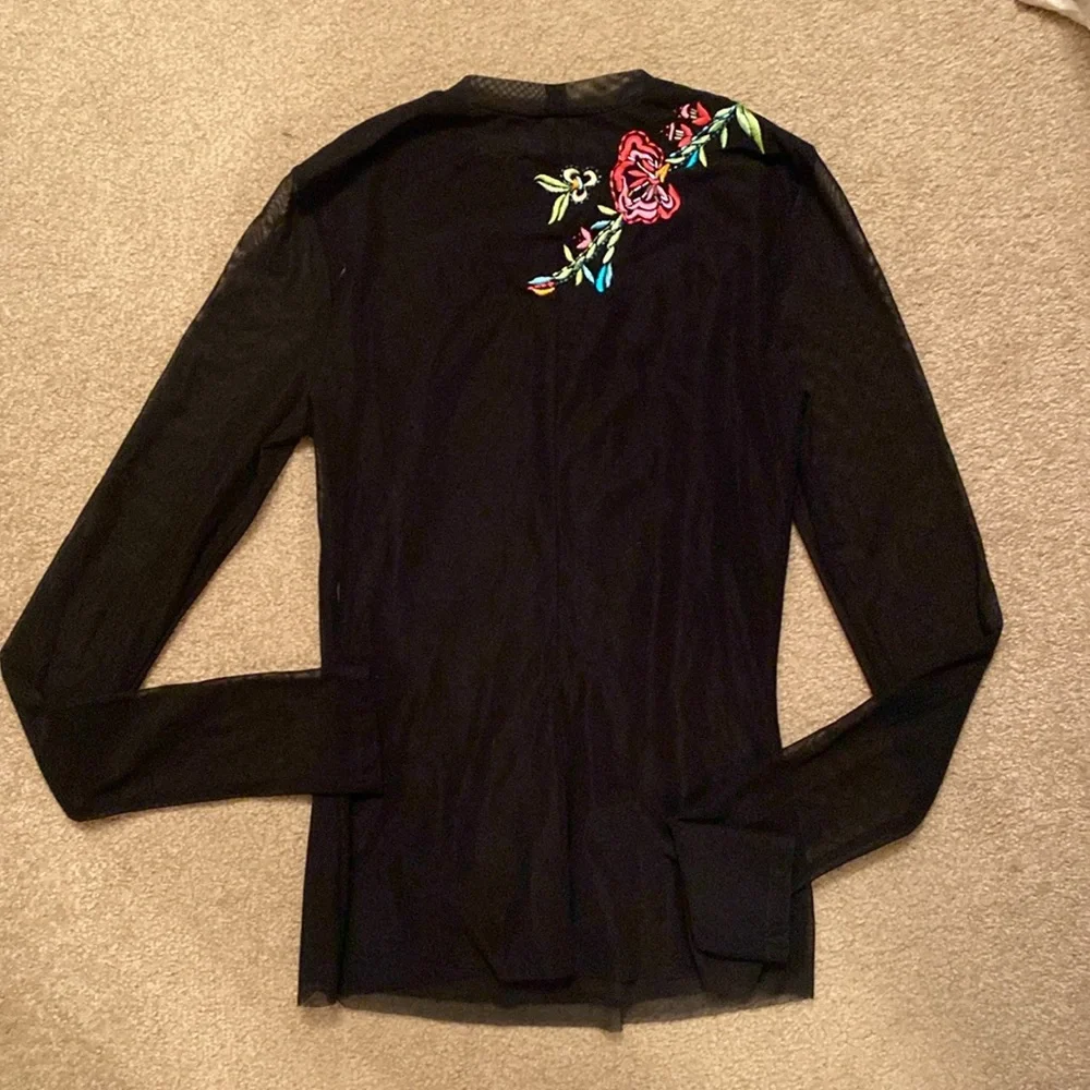 Cache Embroidered Chiffon Top - Picture 2 of 4